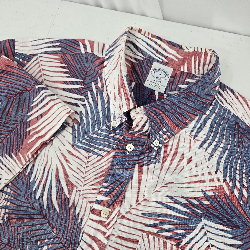 Brooks Brothers Regent Reverse Weave Short Sleeve Button Shirt Hawaiian Print XL